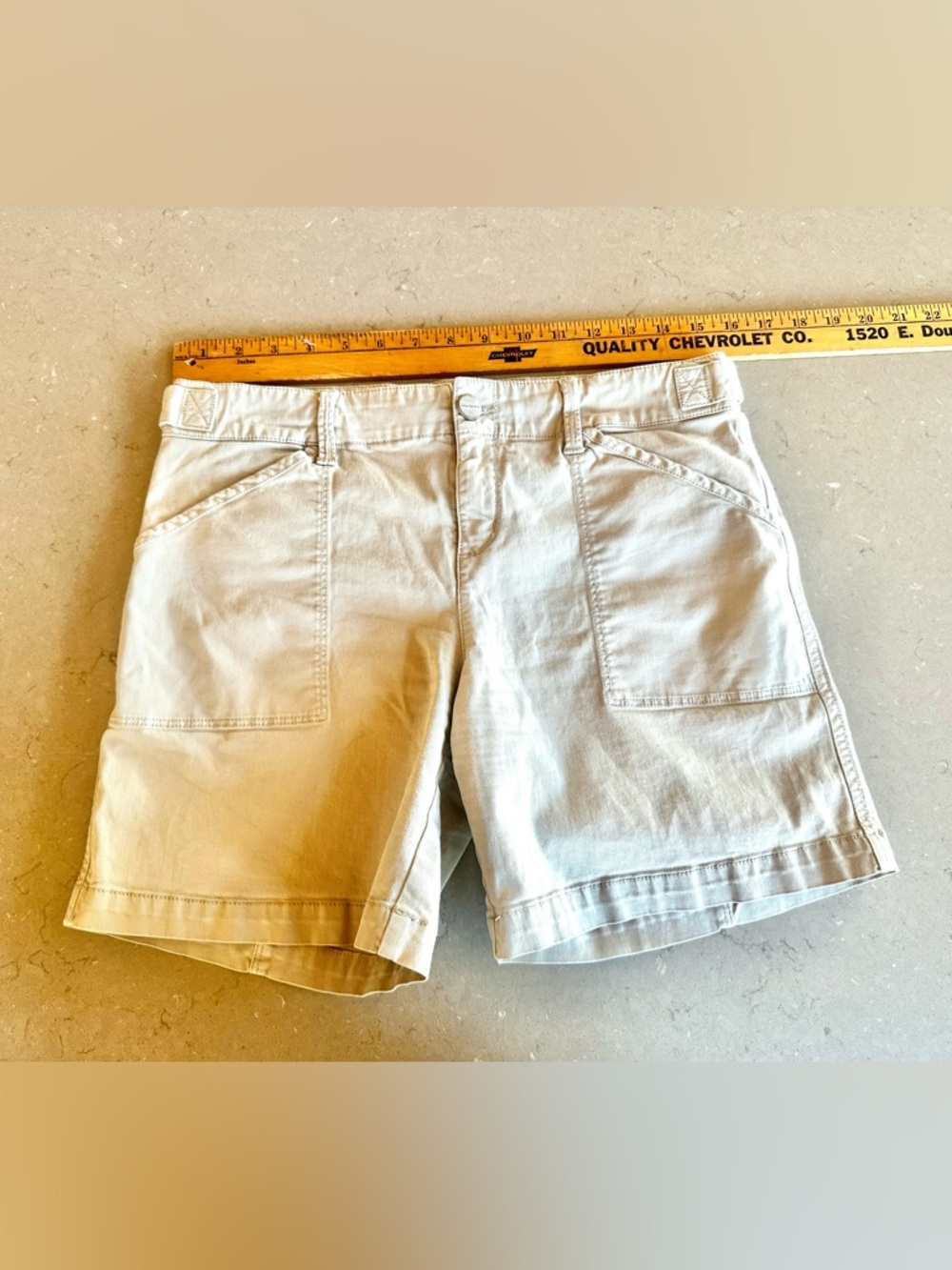 Sanctuary Women’s Khaki Utility Shorts Size 6 Stretch Cotton Tab Waist Casual